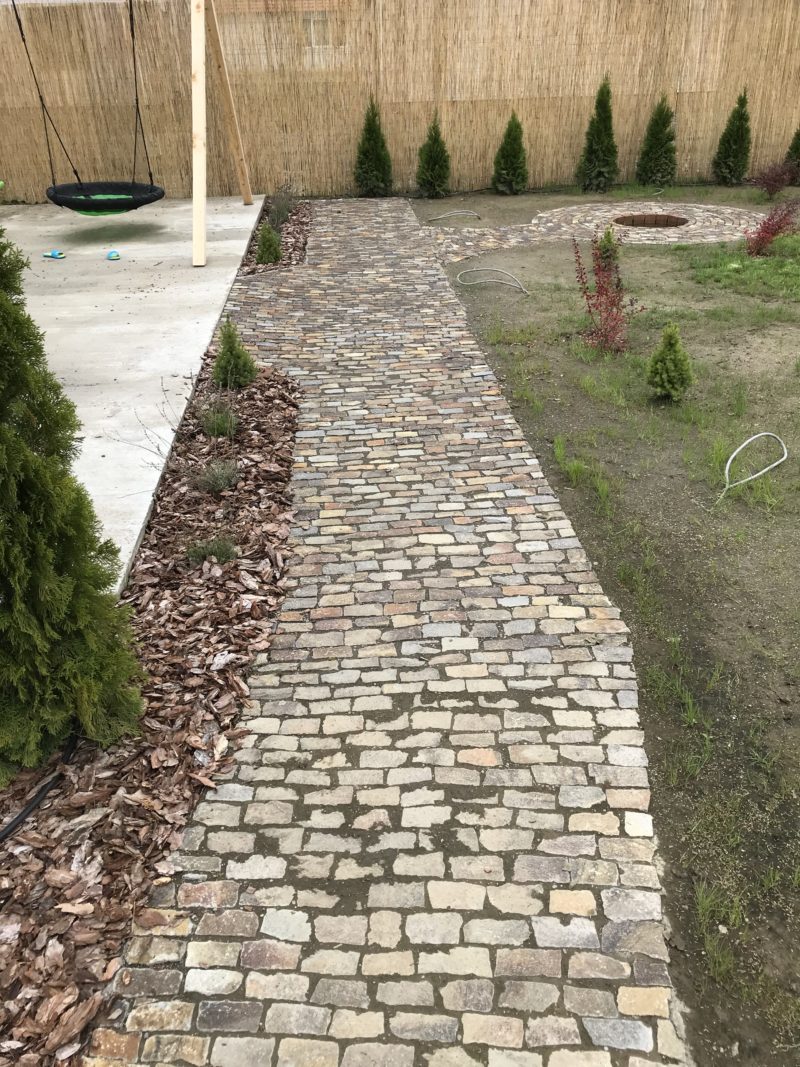 Alei din piatra naturala 1